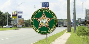 Man stabbed to death in Ocala, deputies search for suspect