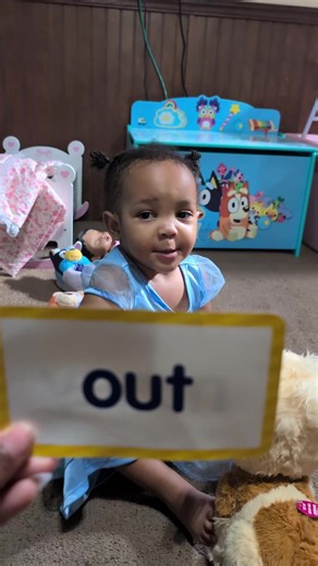 Patience is doing very well with learning these sight words. Had to get a few in this morning before we start our day It helps out a lot too with her already knowing her alphabets cause she is able to spell the words as well. New Goal set for 2026 ✨ I am aiming that before she turns 3 in September she will be reading 💕. #27monthsold #homeschool #smartbaby #fyp #blowthisup