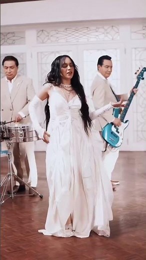 ¡Esto es un poco de lo que pasó en el #BTS del video de #MINUEVOTRAUMA! 💥 #shorts