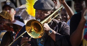 TV Bits: 'Breaking Bad', 'Star Trek', 'Street Fighter', 'Pushing Daisies', 'Dexter', 'Hell On Wheels', 'Treme', Ronald D. Moore - SlashFilm