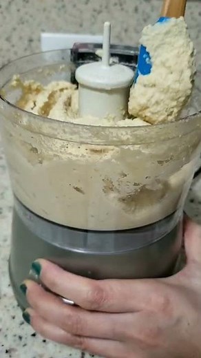 Easy Hummus Recipe You Will Use Your Whole Life! Better than Store -Bought.