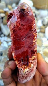 1.9M views · 10K reactions | Red stone agate #gemstones #agate #diamond #jade #petrifiedwood #fyp #fypreels | Rimba Story | Facebook