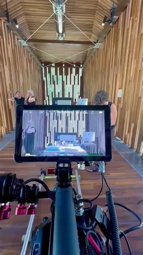 🎥Today's shooting BTS with desview OL7 monitor