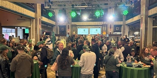 Spartan alumni gather for pep rally ahead of MSU-UConn Sweet 16 game