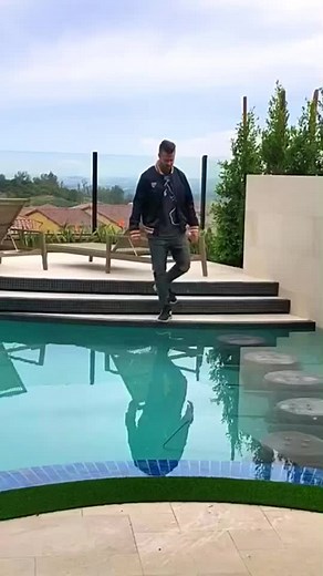 Walking on the Edge of a Pool: A Stunning Visual