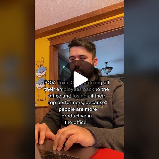 Managing Remote Workers: How Micromanaging Affects Productivity