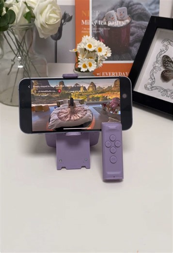This remote is straight-up lit! It turns your phone into a stand and camera, no more awkward angles! #us #tiktokshop #tiktok #fyp #gift #foryou #good #PUTARE #Remote #controlfortiktok #tiktokmademebuyit #phone#lazy#wireless#phoneholder#remote#phoneholder#phoneaccessories #contentcreator #tiktokshopblackfriday #tiktokshopcybermonday #tiktokshopholidayhaul