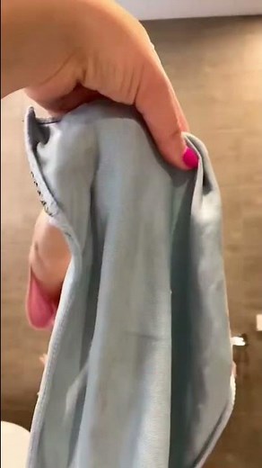 How To Dust ✨The Right Way✨ #cleaning #dusting