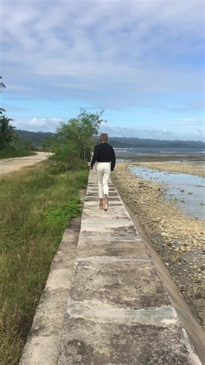 Master the Pageant Walk with This Step-by-Step Tutorial