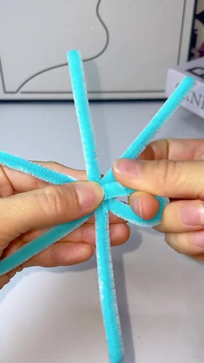 Cách Làm Hoa Bằng Kẽm Nhung Độc Đáo