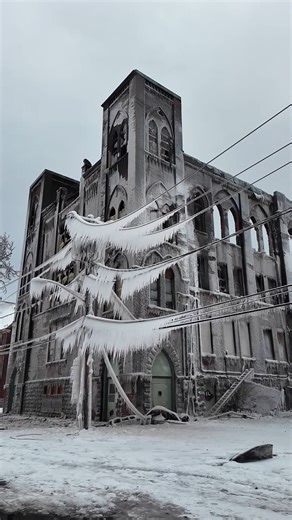 A fire gutted a former school at St. Ann's Thursday night. Over 120 firefighters responded to the scene. Questions remain about what happened and what exactly caused the fire. Our Rob Petree brings you the story tonight on News 4. #Buffalo #Buffalony #were4buffalo | News 4 WIVB Buffalo
