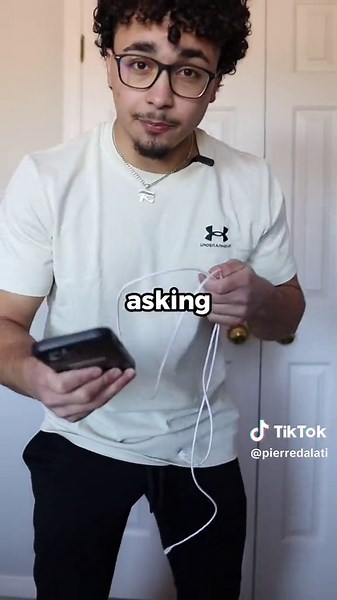 Backpack essentials for students #studentlife #selfcare #school #fyp #foryou