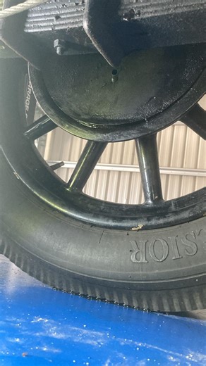 Austin Heavy 12/4 | I’ve got axle oil dripping out from the rear brake drum | Facebook