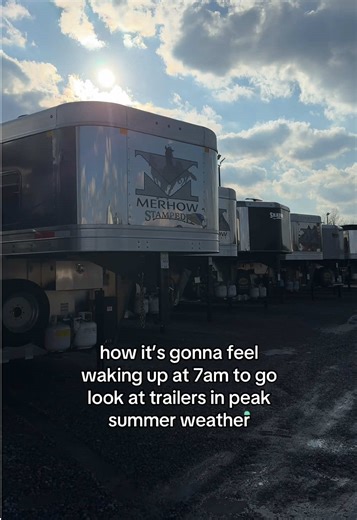 Discover 700 Trailers at Our Dealership