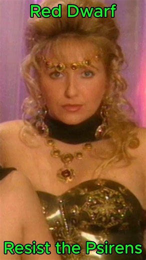 Red Dwarf: Can the Cat resist the Psirens?#reddwarf#Psirens#CatRedDwarf#ComedyReddwarf#RedDwarf6