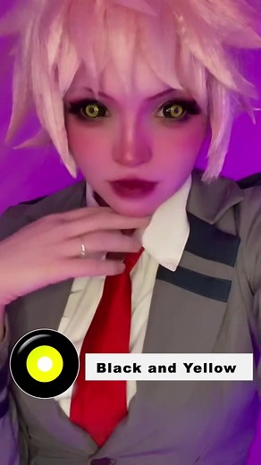 Black and Yellow Sclera Contacts for Mina Ashido Cosplay