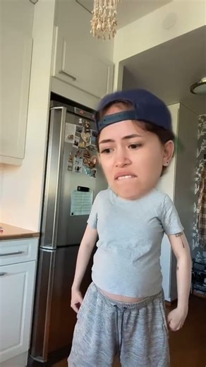 But it didn't even hurt 😂😂 omg skit creator @jasonbankscomedy #derek #randyevans #comedyskit #foru #justforlaughs #fyp #suomi #viral #funny #viralvideo | Diana Rantamaki Vlogs