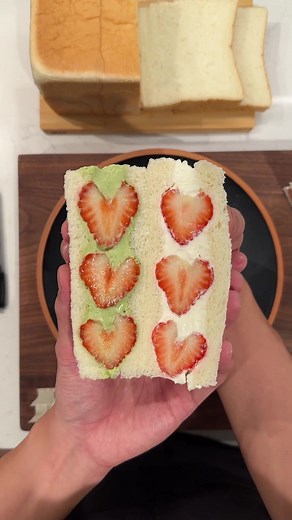 Japanese Fruit Sando 🍓 using Shokupan and Oishii Strawberries | collide sped up