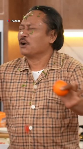 5.5K views · 134 reactions | Azis tega 藍 #fyp #tonightshow #vindes #talkpod #mainhakimsendiri #btstrans7 #laporpak #laporpaktrans7 #theprediksi #andretaulany #taulanytv #vincentrompies #desta #enzystoria #hestipurwadinata #boiyen | Azis Gagap Show | Facebook