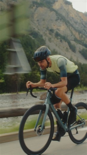 Das neue Addict legt Wert auf Komfort und Performance, vor allem aber auf den Abenteuergeist und das Fahrerlebnis. ✅ 50 % bequemer (Im Vergleich zum Vorgängermodell) ✅ 38 mm Reifenfreiheit ✅ Verfeinerte Geometrie ✅ Benutzerfreundliche Eigenschaften | SCOTT Sports | Facebook