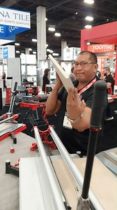 40K views · 77 reactions | La Rubi TZ es pura potencia. Gracias a sus 1500 kg de fuerza de separación podremos separar cerámicas de 21mm de espesor  | Quim Rubi Tools | Facebook