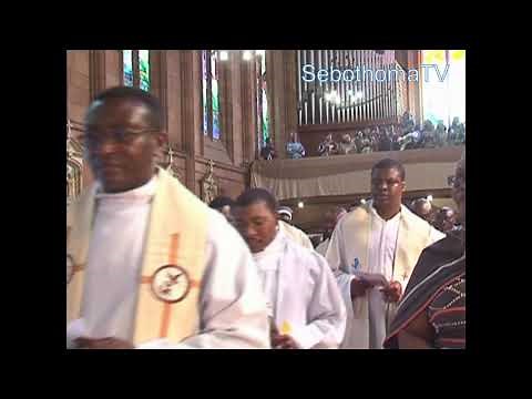 Thixo Bawo -Kena Le Rona Morena by Cathedral of the Sacred Heart Catholic Church Choir