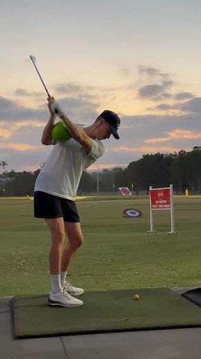 1.4K views | Putting in work #golf #practice | Lewis Schenk | Facebook