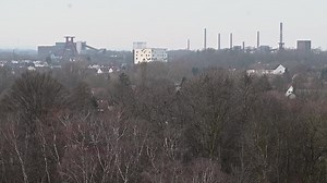 1.8K views · 12 reactions | Ihre Einsatzorte sind Kräne, Hochhäuser oder Brücken, die Einsätze bedeuten extreme körperliche und psychische Herausforderungen : Die Einheit der Höhenretter gehört zur Berufsfeuerwehr Essen. | WAZ | Facebook