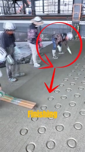 Amazing Concrete Finishing Technique Using Circle Texture Stamp Tool.