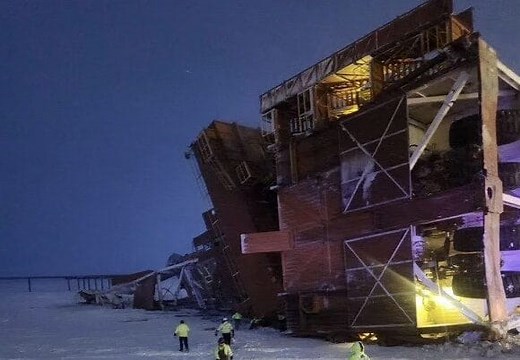 Doyon 26, largest land drilling rig in North America, tipped over and caught fire on North Slope