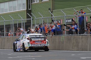 5.8K views · 104 reactions |  Snetterton 2019 - Race 3 Here's your Round 18 recap from 2019  #BTCC | BTCC | Facebook