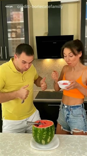 🍉they made delicious ice cream out of watermelon🤤👍🤠#shorts #watermelon #magia #icecream