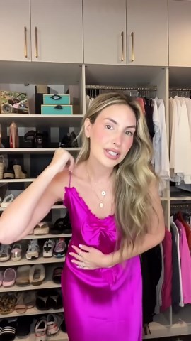 The end 😱 Sneaking into my sister’s closet to try on all her clothes!!