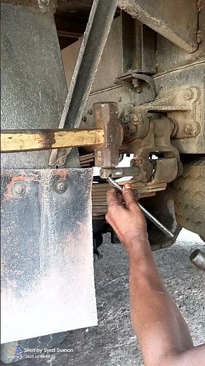 How to Take Off a Car’s Axle Circlip""Circlip Removal Technique – Must Watch for Mechanics