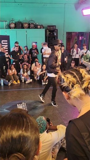 UNIMATE animation prelim iglide animation dance robot dance popping bopping