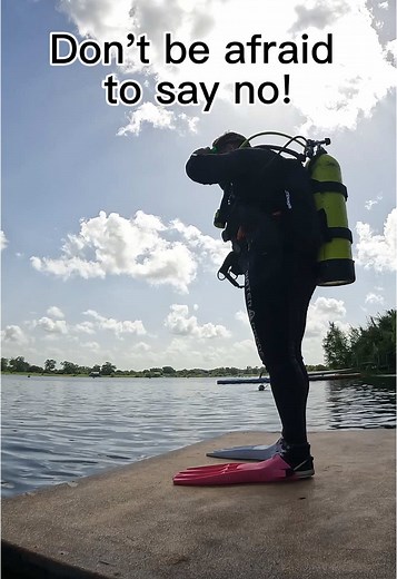 Diving Safety Tips: How to Call a Dive Effectively