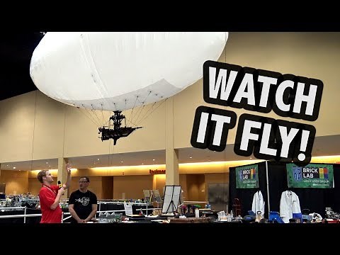 Motorized LEGO Airship Blimp | Brickworld Chicago 2018