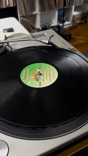 Various - The Mixx Tractor - January 2002 $599 A1 –Shakira Whenever Wherever A2 –Craig David 7 Days Pt. 1 A3 –Craig David F/ Mos Def 7 Days Pt. 2 B1 –Michael Jackson F/ Eve (2) Butterflies B2 –Christina Milian F/ Ja Rule Get Away B3 –Britney Spears I Love Rock And Roll | MuchoBeat Shop