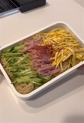 麺が大好きな旦那におくる麺弁当🍱今日は冷やし中華です💕 #料理 #ご飯日記 #fyp