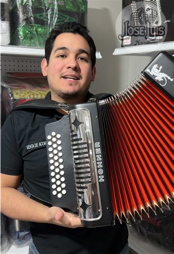 Acordeon hohner panther #acordeon #acordeonista #acordeonhohner