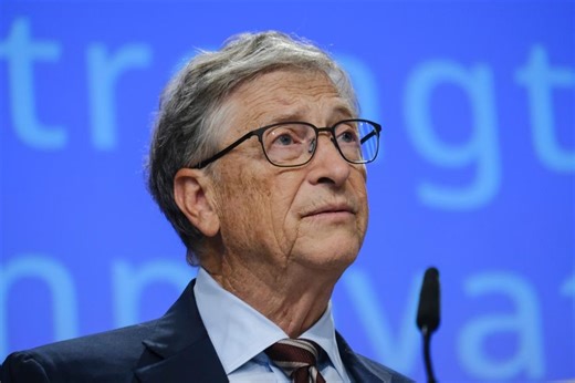 Ova tri zanimanja neće ugasiti veštačka inteligencija: Bil Gejts otkrio kakva je ljudska budućnost u svetu AI