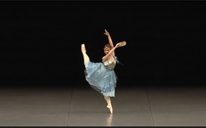 【芭蕾】《埃斯梅拉达》一幕出场变奏 - 中村早希