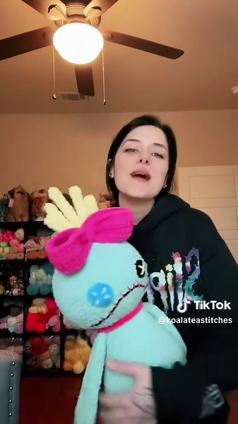 Scrump Crochet Commissions Open on 3ts3y!