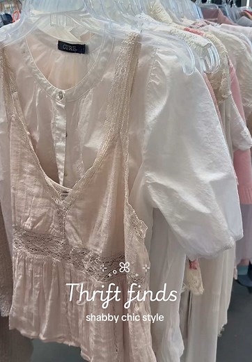 Shabby Chic Thrift Finds from Goodwill Haul
