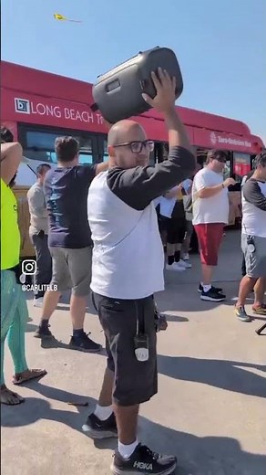 Big Blue Bus attends Move LA's 2025 Bus Fest