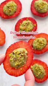 713K views · 22K reactions | My favourite way to eat Dubai Chocolate  Slice fresh strawberries, cut out the middle and fill with chocolate and pistachio, then freeze for around 10 mins to set. A delicious sweet treat or dessert which is so easy to make. #dubaichocolate #dubaichocolatestrawberries #strawberries #chocolatestrawberries #trendingfood #foodhack #pistachio | The Fast Foodie | Facebook