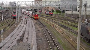 Movement of long-distance trains, suburban trains and diesel locomotives at a large railway junction