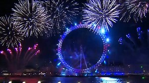 U.K. brings in the new year with stunning fireworks