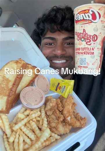 Raising Cane’s Mukbang! 🐓 Got a box combo no slaw extra toast 1 extra sauce 😋 Boutta go catch a shark rn hope yall enjoy today’s video! ❤️ #raisingcanes #canes #mukbang #asmr #mukbangasmr