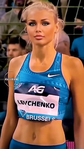 Training 🏁 this year Paris France #pamelabardot #highjump